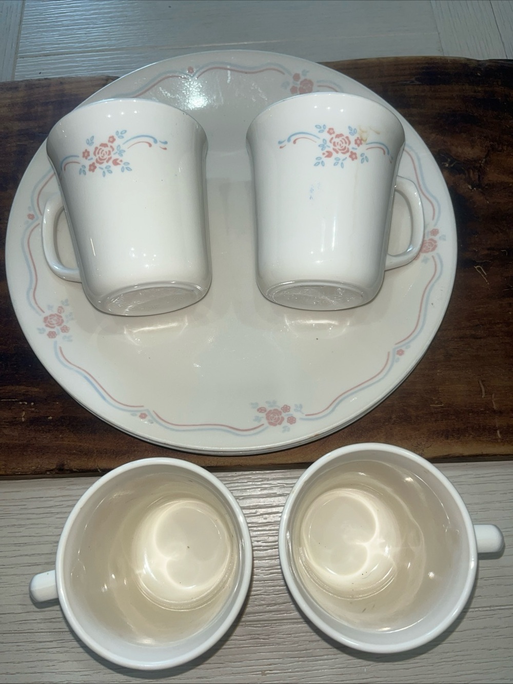 Vintage Corelle Plates And Mugs 8 Pieces “English Breakfast” Pattern